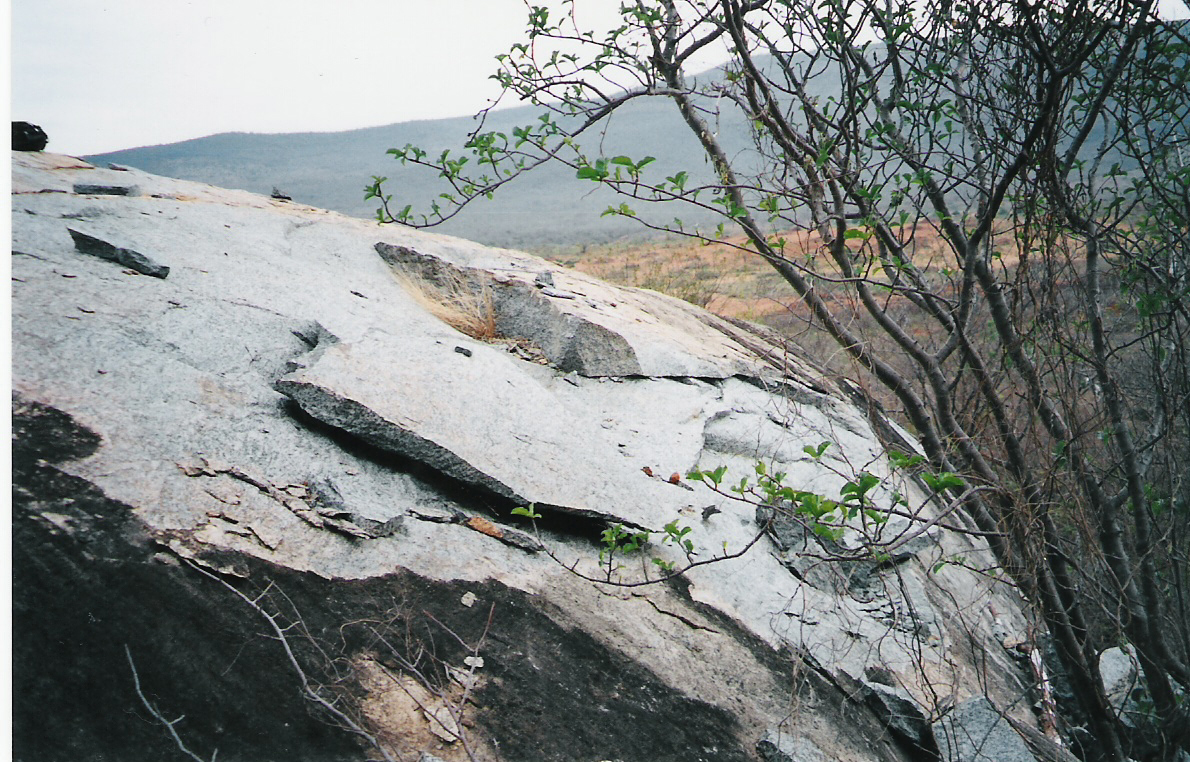Pé de Serra afloramento